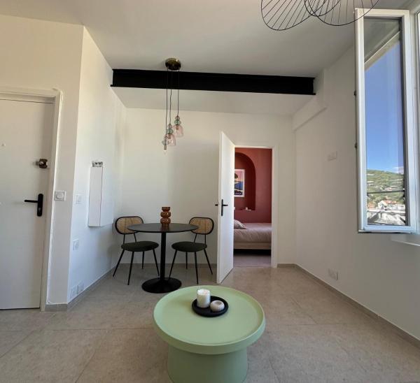 Bilde 7: Studio Cocon - Entièrement rénové - 4 couchages - 600m de la Gare de Cannes