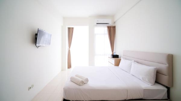Op de foto is het object Compact and Strategic Studio at Bale Hinggil Apartment By Travelio te zien, gelegen in de stad Medokansemampir.
