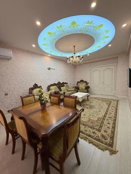 Luxury apartment in center near Nizami Street, Baku