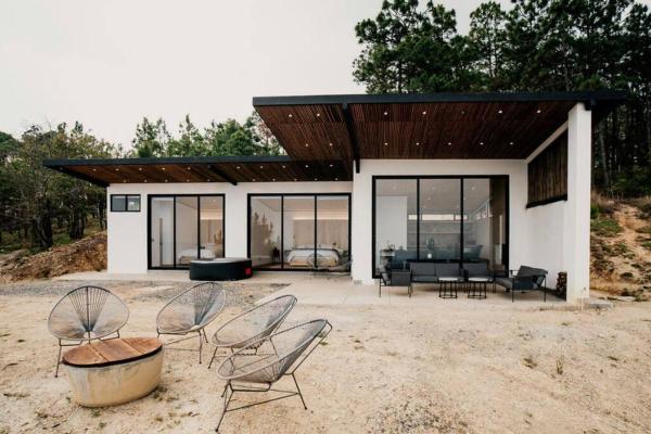 A la foto es mostra l'objecte HE-001 Perfect Cozy Villa situat a la ciutat de Malacatancito.
