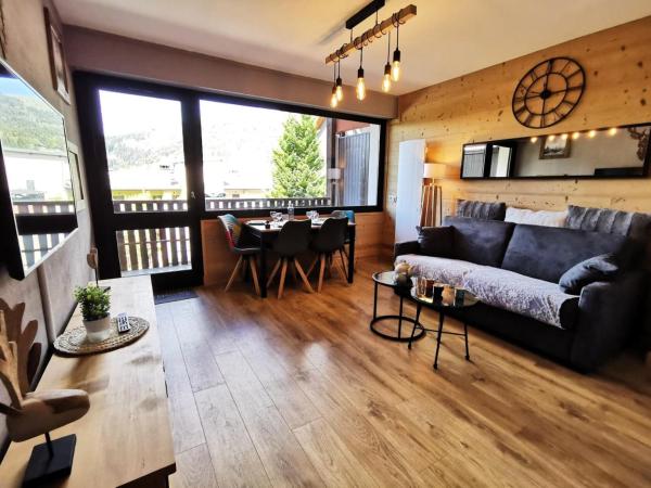 A la foto es mostra l'objecte Résidence Plein Soleil B - Studio cabine rénové avec vue – Proche des pistes MAE-1311 situat a la ciutat de Les Gets.