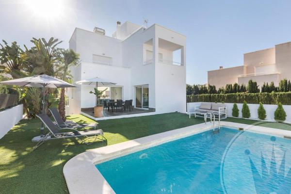 Auf dem Foto ist das Objekt La Manga Club Las Mimosas Villa 608 in der Stadt Atamaría zu sehen.