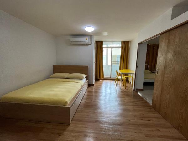 Dao Jaras Fah Hometel ดาวจรัสฟ้าโฮมเทล, Бангкок