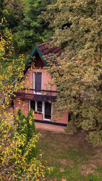 A la foto es mostra l'objecte Studio apartman Farah situat a la ciutat de Bihac.