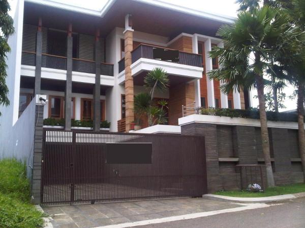 写真にはPasirputih市にあるHome stay bungaが写っています。