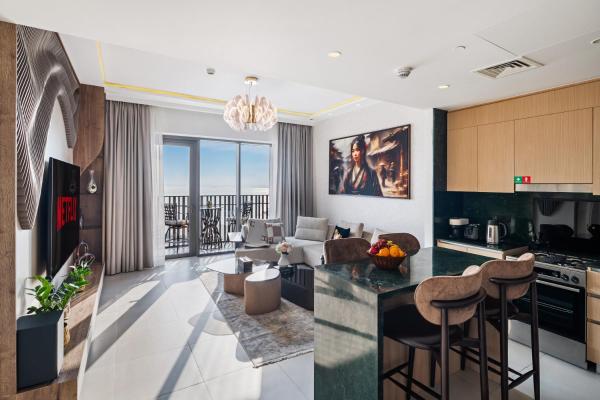 A la foto es mostra l'objecte Elegant 2-Bedroom Apartment in Dubai Creek Harbour - By Dustay situat a la ciutat de Dubai.