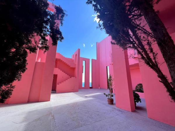 A la foto es mostra l'objecte La Muralla Roja APARTAMENTO situat a la ciutat de Calpe.