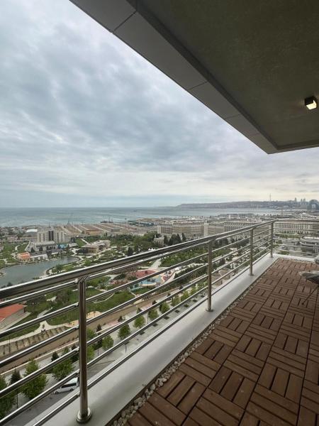 Baku White city apartment, Баку