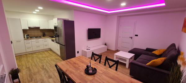 A la foto es mostra l'objecte Apartmán Hybešovka situat a la ciutat de Rybáře.