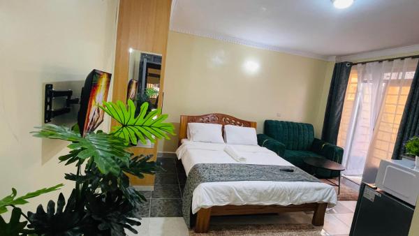 På billedet ses objektet Fully Furnished Studio Apartment at Kamakis Opposite Quickmart beliggende i byen Ruiru.