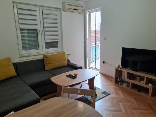 På billedet ses objektet Apartment California beliggende i byen Brčko.