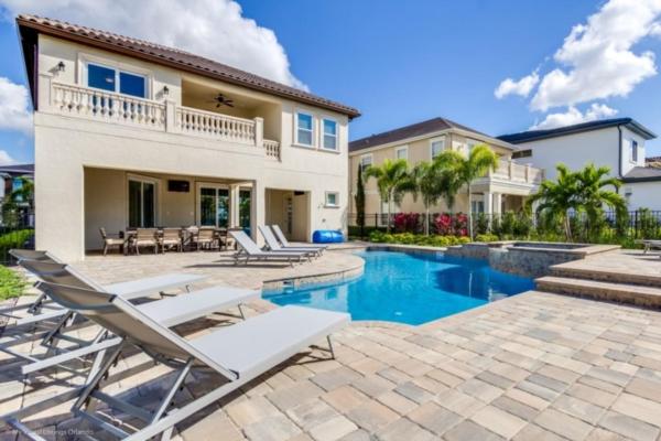 Space For18 Guest Reunion Resort 7 Bed 7,5 Bath villa, Kissimmee