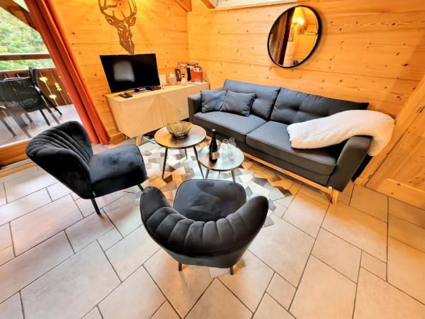 A la foto es mostra l'objecte Appartement confortable avec terrasse et parking, proche centre, 4 personnes - FR-1-598-178 situat a la ciutat de Les Gets.