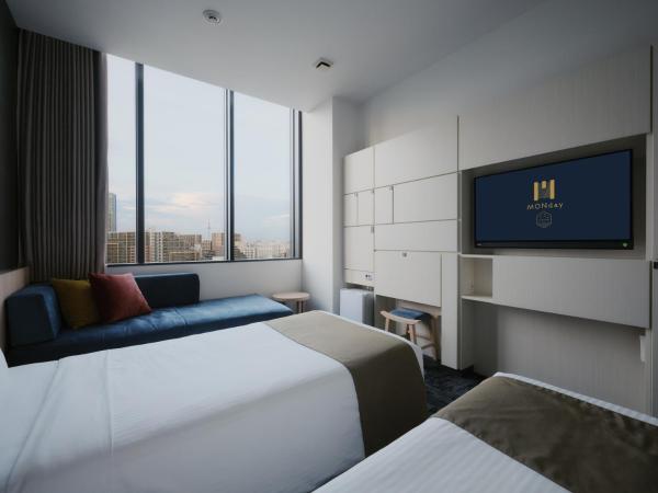 A la foto es mostra l'objecte hotel MONday Premium TOYOSU situat a la ciutat de Tòquio.