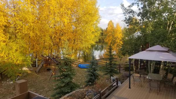 På billedet ses objektet 334 Willow Lake Ct, 4Br withloft 3Ba townhouse beliggende i byen Silverthorne.