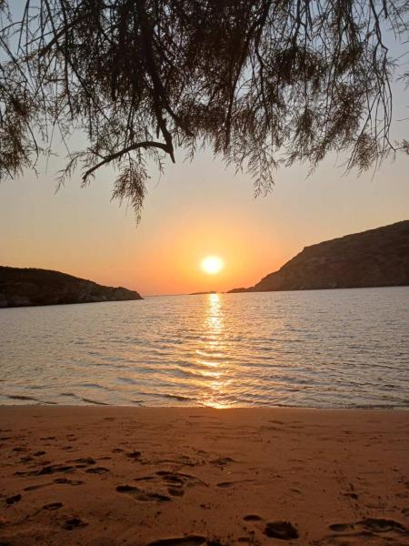 A la foto es mostra l'objecte Ακροδεα situat a la ciutat de Zorgos .