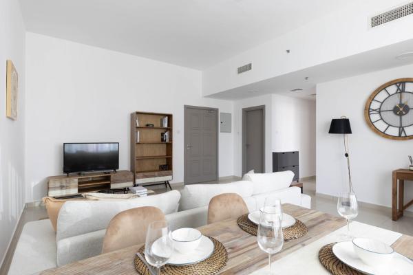 A la foto es mostra l'objecte Handsome 1BR in Armada Tower 3 situat a la ciutat de Dubai.