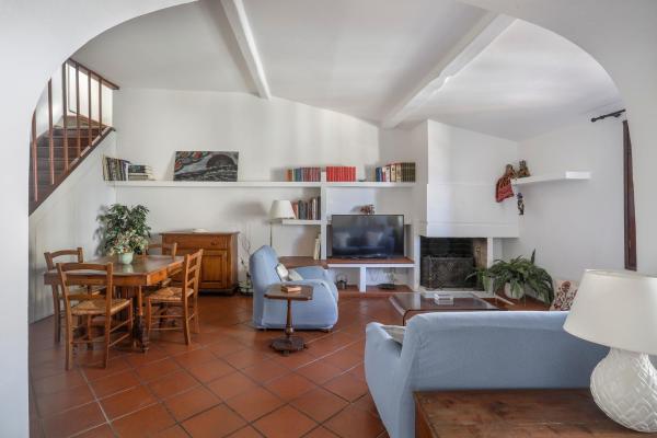 Bright Last-floor Apartment With Terrace - Florence