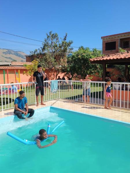 A la foto es mostra l'objecte Espaço ideal situat a la ciutat de Macaé.