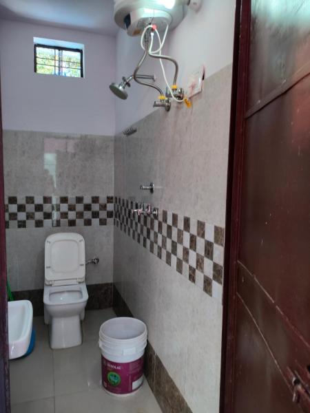Na foto é possível ver o objeto Chandra Shila Guest House, Sonprayag localizado na cidade de Sonprayag.