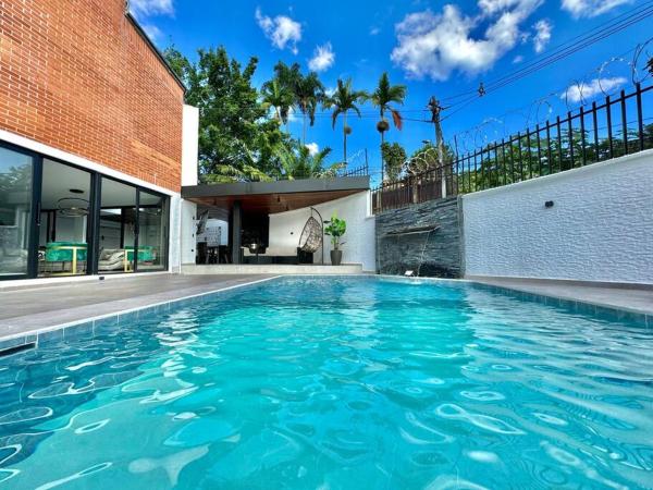 Mansión moderna Poblado-Piscina-, Medellín