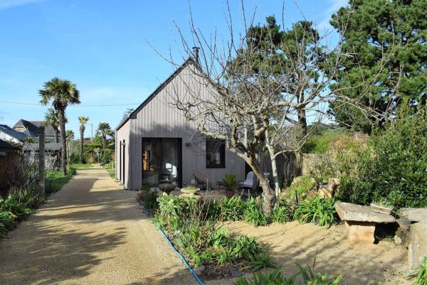 Maison Neuve Avec Jardin Clos à 150m De La Mer à Trégastel - Réf 31 - Trégastel
