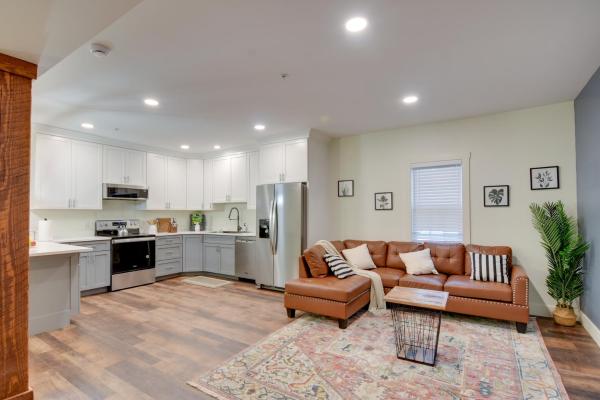 A la foto es mostra l'objecte Walk to Lititz Springs Park Cozy Getaway! situat a la ciutat de Lititz.