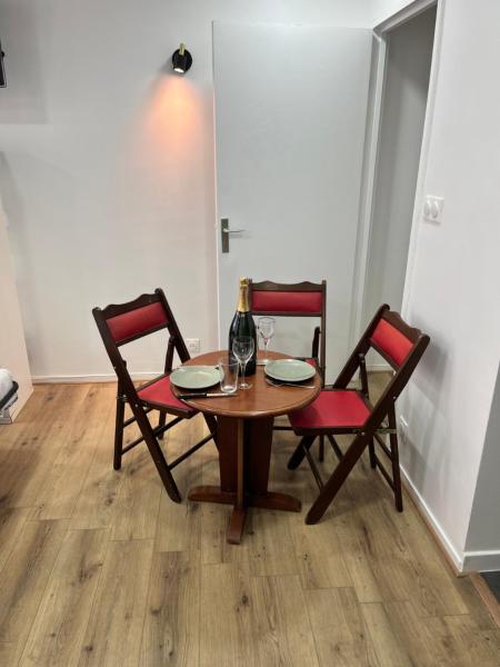 Studio idéalement placé, Париж