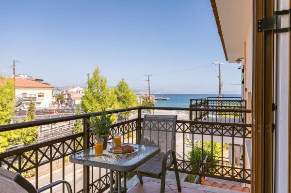 På billedet ses objektet Liberty apartment with 3 balconies beliggende i byen Pagóndas.