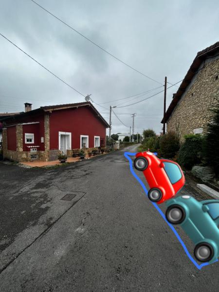A la foto es mostra l'objecte Casa Descanso situat a la ciutat de Lugones.