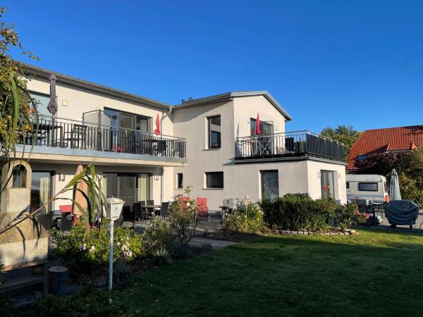 Na zdjęciu widoczny jest obiekt Ferienwohnung Ostseeblick am Breitling Whg 5 położony w mieście Malchow.