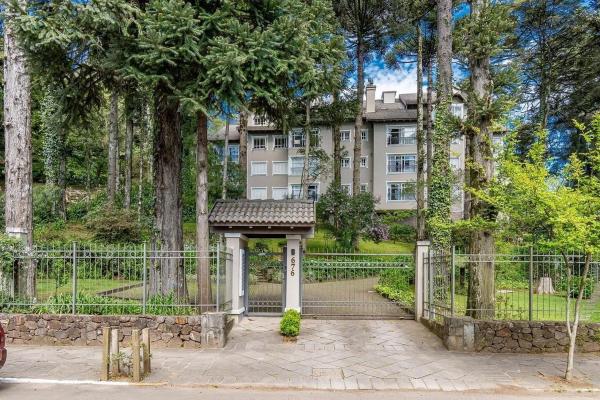 A la foto es mostra l'objecte Rosa Edifício Vivenda do Bosque situat a la ciutat de Gramado.