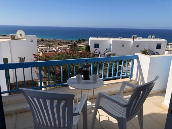 Ikaria Village Magnificent 2 Bed With Sea Views - Paphos