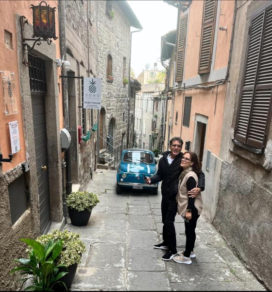 På billedet ses objektet SOHO Piaggiarelle by Dasso - Guest House beliggende i byen Viterbo.