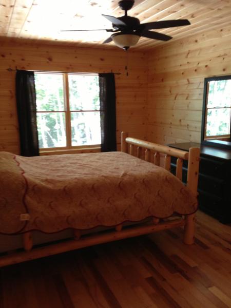 På billedet ses objektet summers dream log cabin beliggende i byen Blaineville.