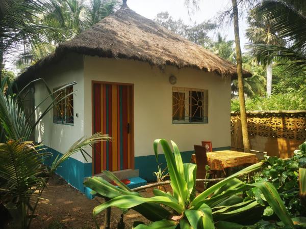 A la foto es mostra l'objecte Bungalow accés direct plage privée 