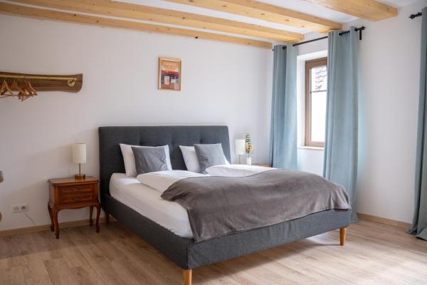 A la foto es mostra l'objecte Chambre Super Broussard situat a la ciutat de Eguisheim.