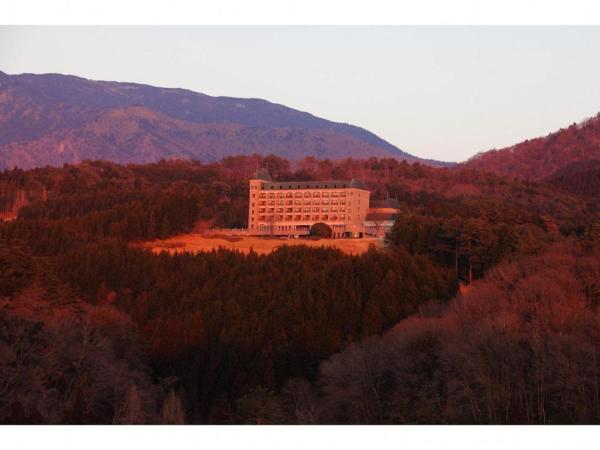A la foto es mostra l'objecte HOTEL WINDSOR situat a la ciutat de Iwamura.