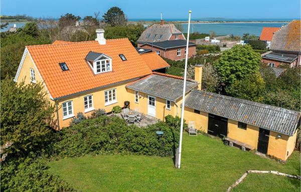 Na zdjęciu widoczny jest obiekt Beautiful Home In Samsø With Wifi położony w mieście Toftebjerg.