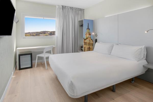 A la foto es mostra l'objecte B&B HOTEL Figueres situat a la ciutat de Vilabertrán.