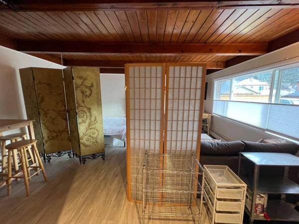 Fotografie 3: Large Studio LIGHT & VIEWS - Beautiful with Deck - Message Direct