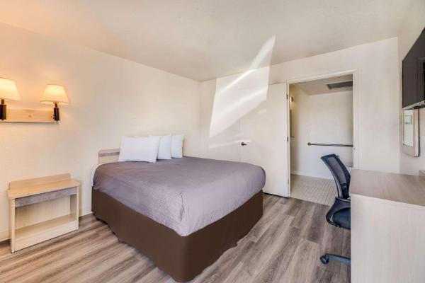 Στη φωτογραφία φαίνεται το αντικείμενο Econo Lodge Stockton near I-5 Fairgrounds που βρίσκεται στην πόλη Stockton.