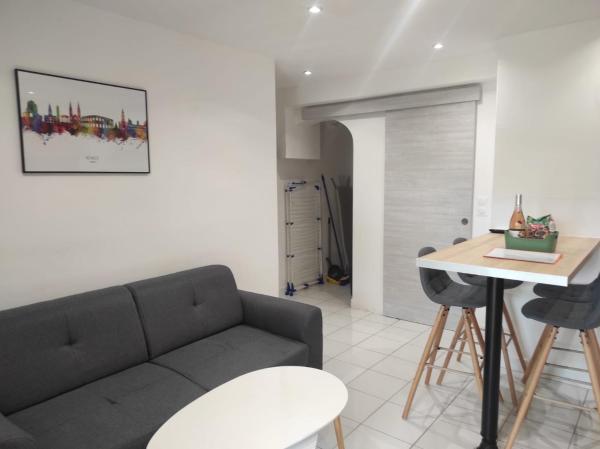 Na fotografii je vidět objekt Le clos de la garrigue nacházející se ve městě Nîmes.
