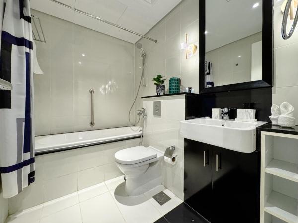 Kuva 3: Studio with Terrace Damac Maison Cour Jardin Business Bay