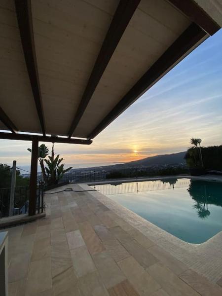 På billedet ses objektet House Seaviews Barcelona 22Km beliggende i byen Cabrils.