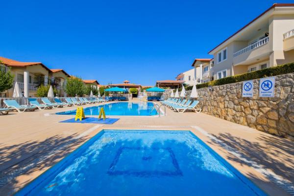 Larimar Suite Hotel - Çalış Beach