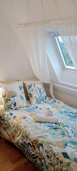 Na zdjęciu widoczny jest obiekt Petite chambre dans maison individuelle położony w mieście Lanvénec.