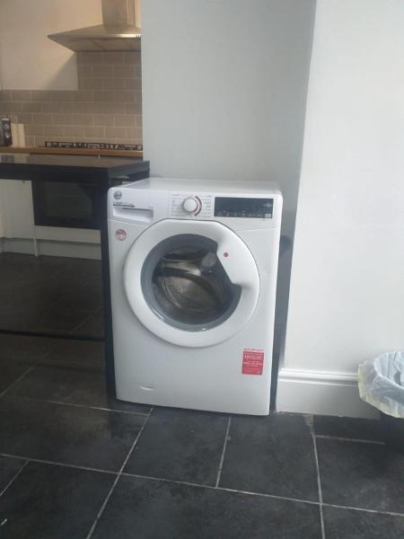 Liverpool 3-Bed House - Near City Center, Ливерпуль