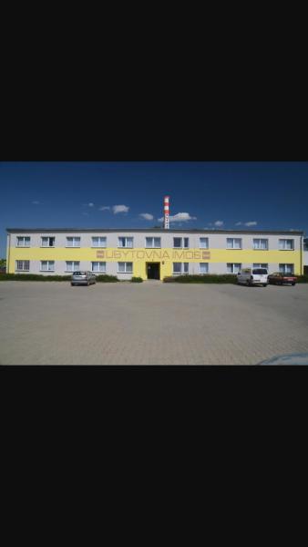 En la foto se muestra el objeto Ubytovna-Hostel- IMOS ubicado en la ciudad de Hovorčovice.
