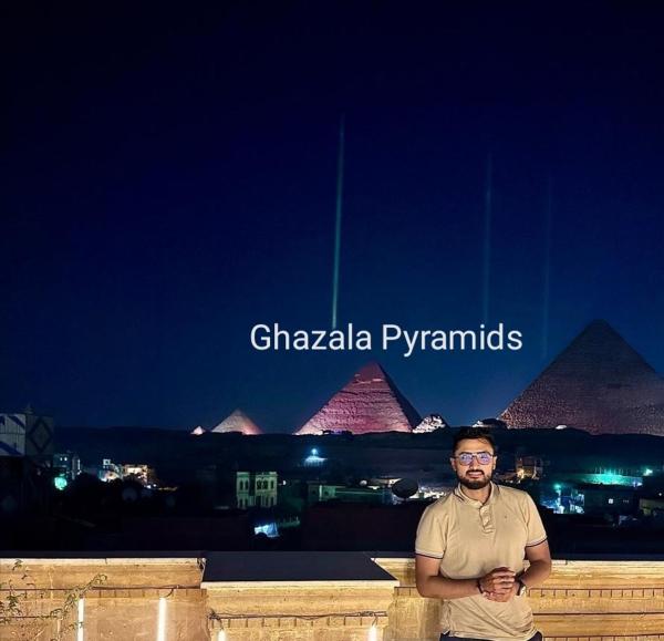 Nella foto è visibile l'oggetto Ghazala Pyramids situato nella città di Il Cairo.